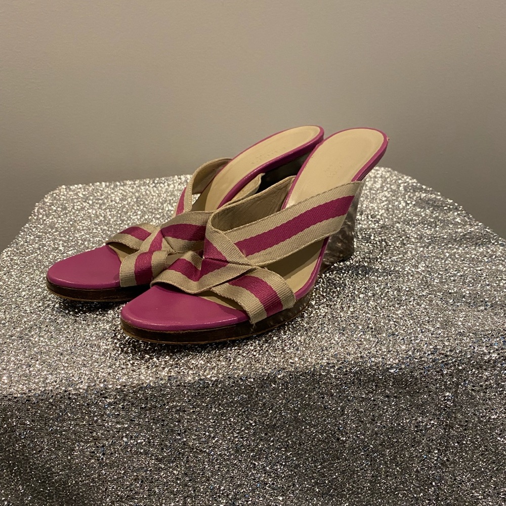 Purple and tan Gucci wedges